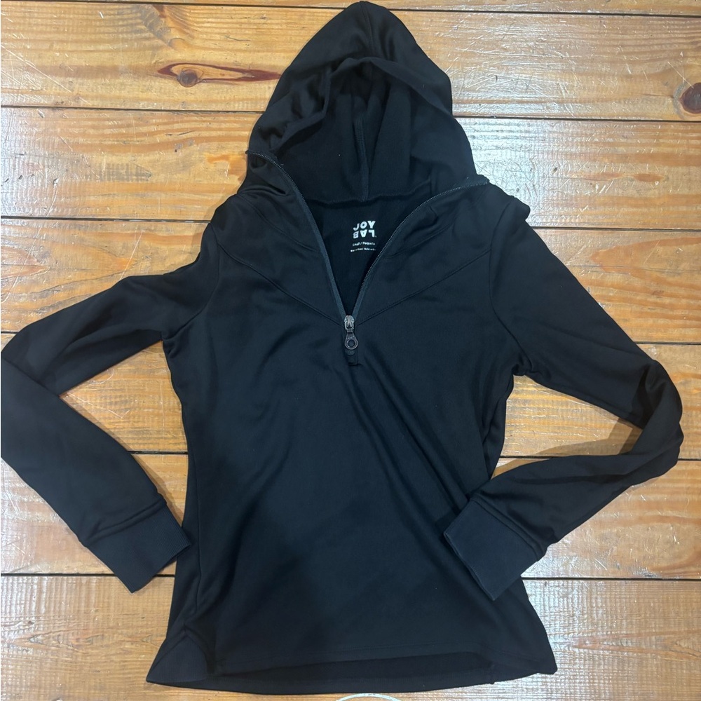 (648) + BLACK QUARTER ZIP
